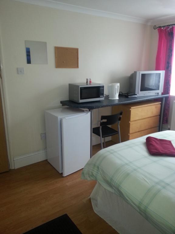 Bed & Breakfast Llanion 3*